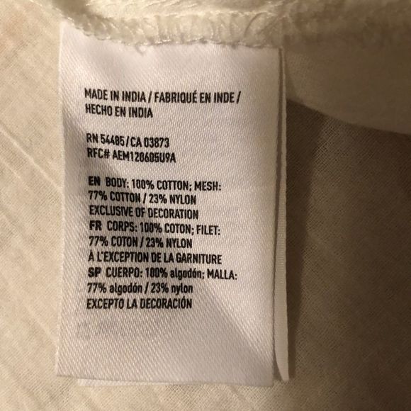 AE M NWOT Ivory Embroidered Bell Quarter Sleeve Flowy Lace up Cotton Blouse - Picture 9 of 11